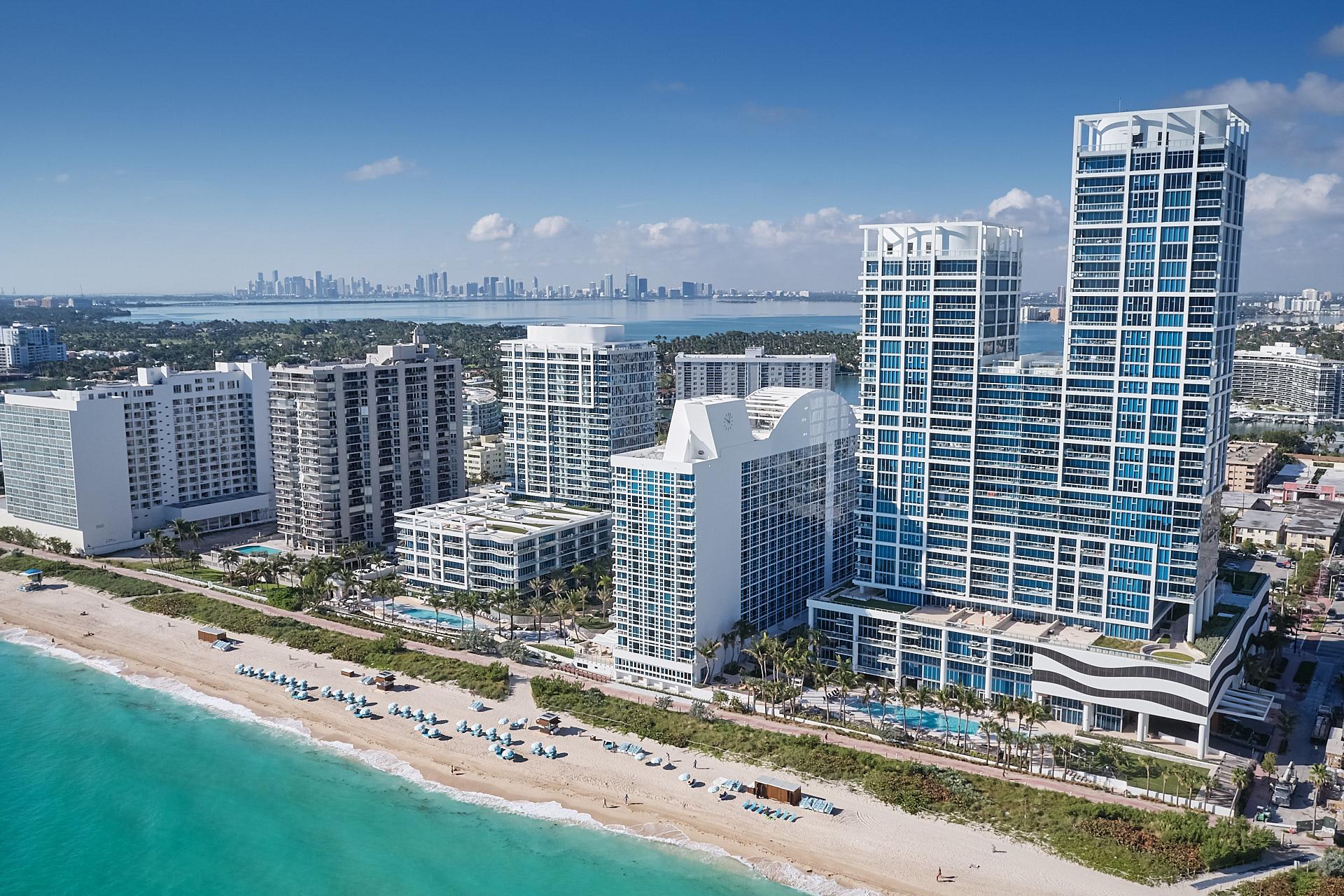 Carillon Miami Wellness Resort Miami Beach Exterior photo